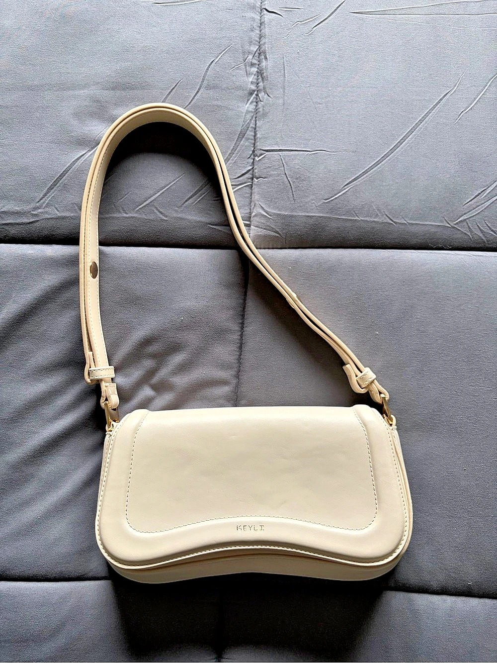 Keyli Small Shoulder Handbag Cream